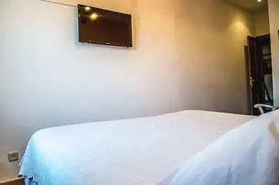 Habitaciones · 28